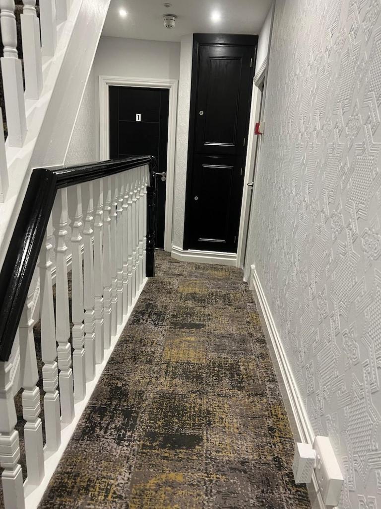 Brynhyfryd Guest House Cardigan Eksteriør bilde