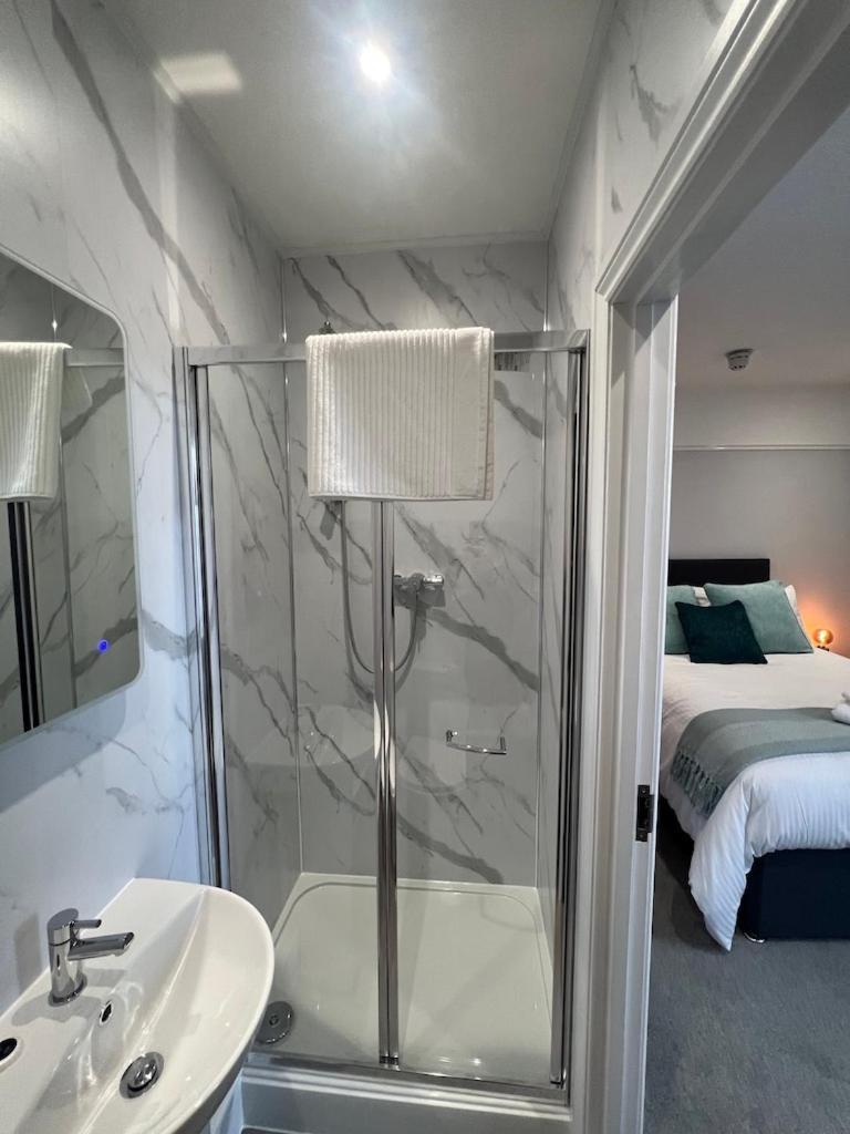 Brynhyfryd Guest House Cardigan Eksteriør bilde